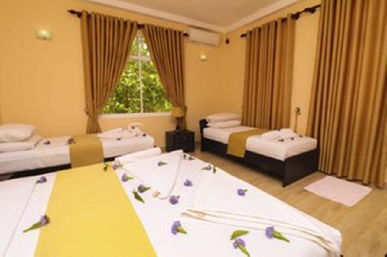 Peacock Resort Anuradhapura Bagian luar foto