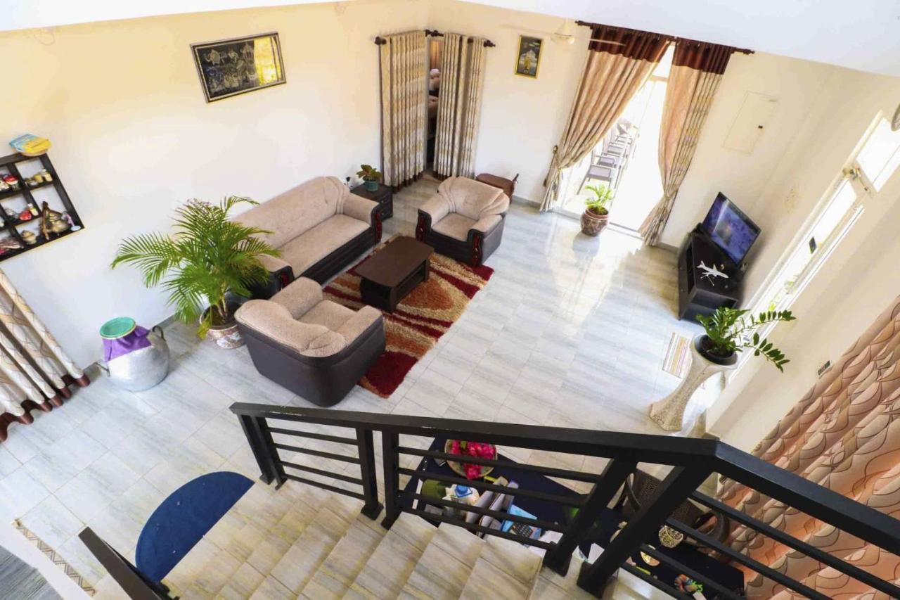 Peacock Resort Anuradhapura Bagian luar foto
